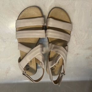 Super Soft Women's Tan Strappy Sandals